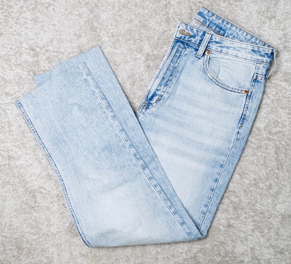 H&M Denim Straight Regular Fit High Waist Blue Jeans Womens Size 8 NWOT